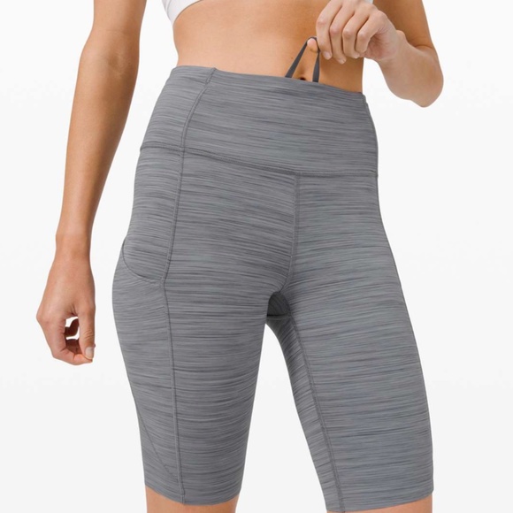Lululemon Fast And Free Short 6" Grey Size 4 - Picture 3 of 6